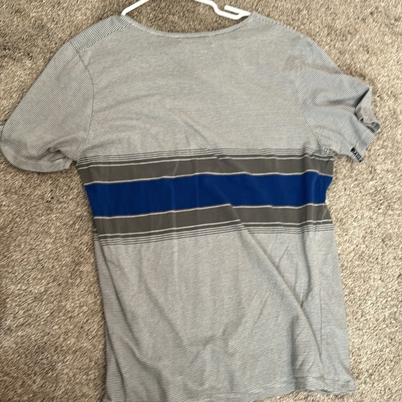 Volcom Striped V-neck tee - Picture 2 of 3